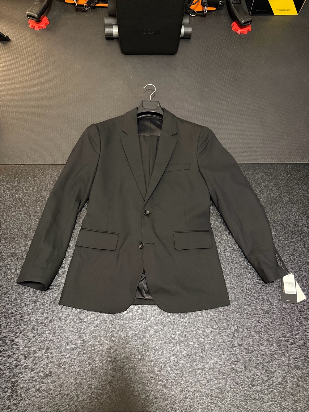NWT Abercrombie & Fitch Men's Black Suit Jacket and Pants